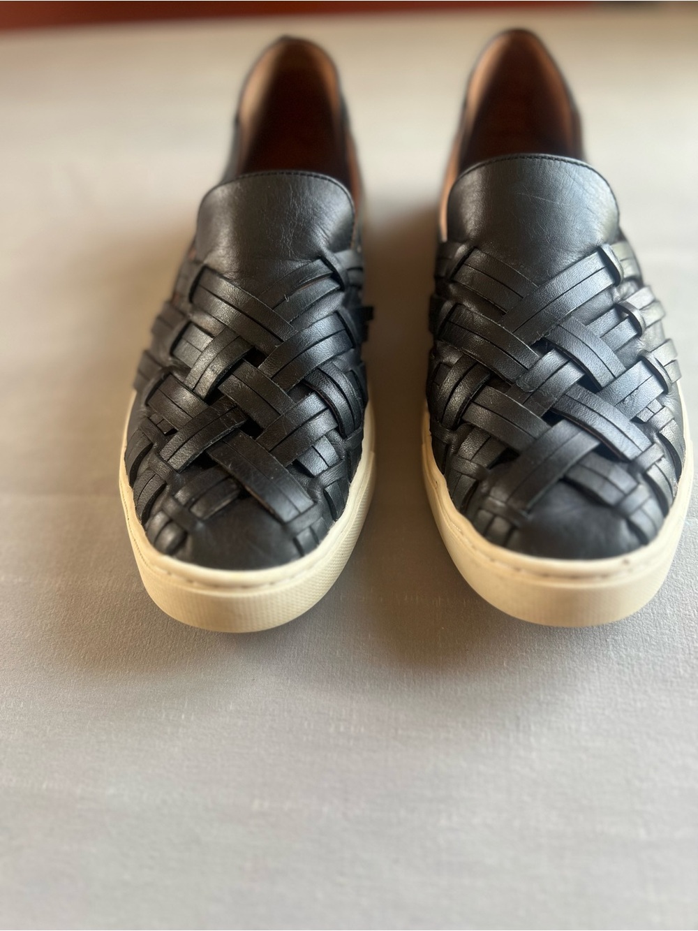 Frye Ivy Huarache slip-on black woven leather sneaker